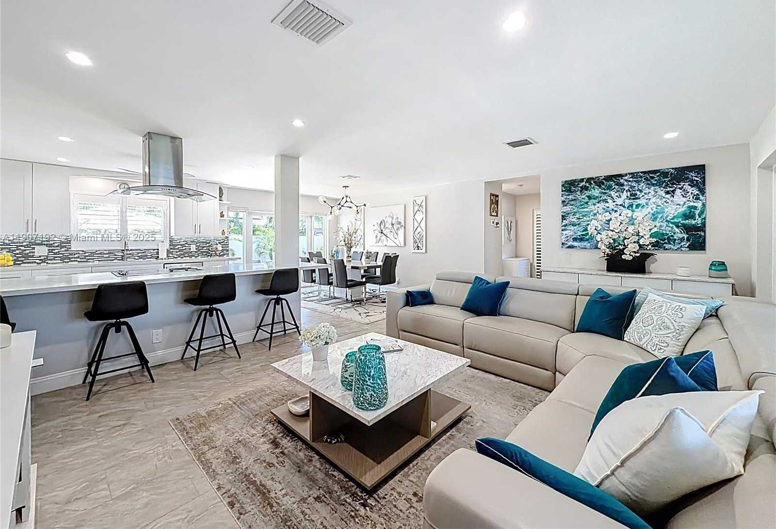 Small Image of 3654 NORTH EAST 19TH AVE, Oakland Park Number 13