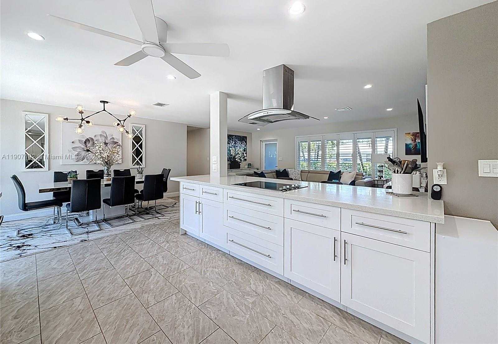 Small Image of 3654 NORTH EAST 19TH AVE, Oakland Park Number 21