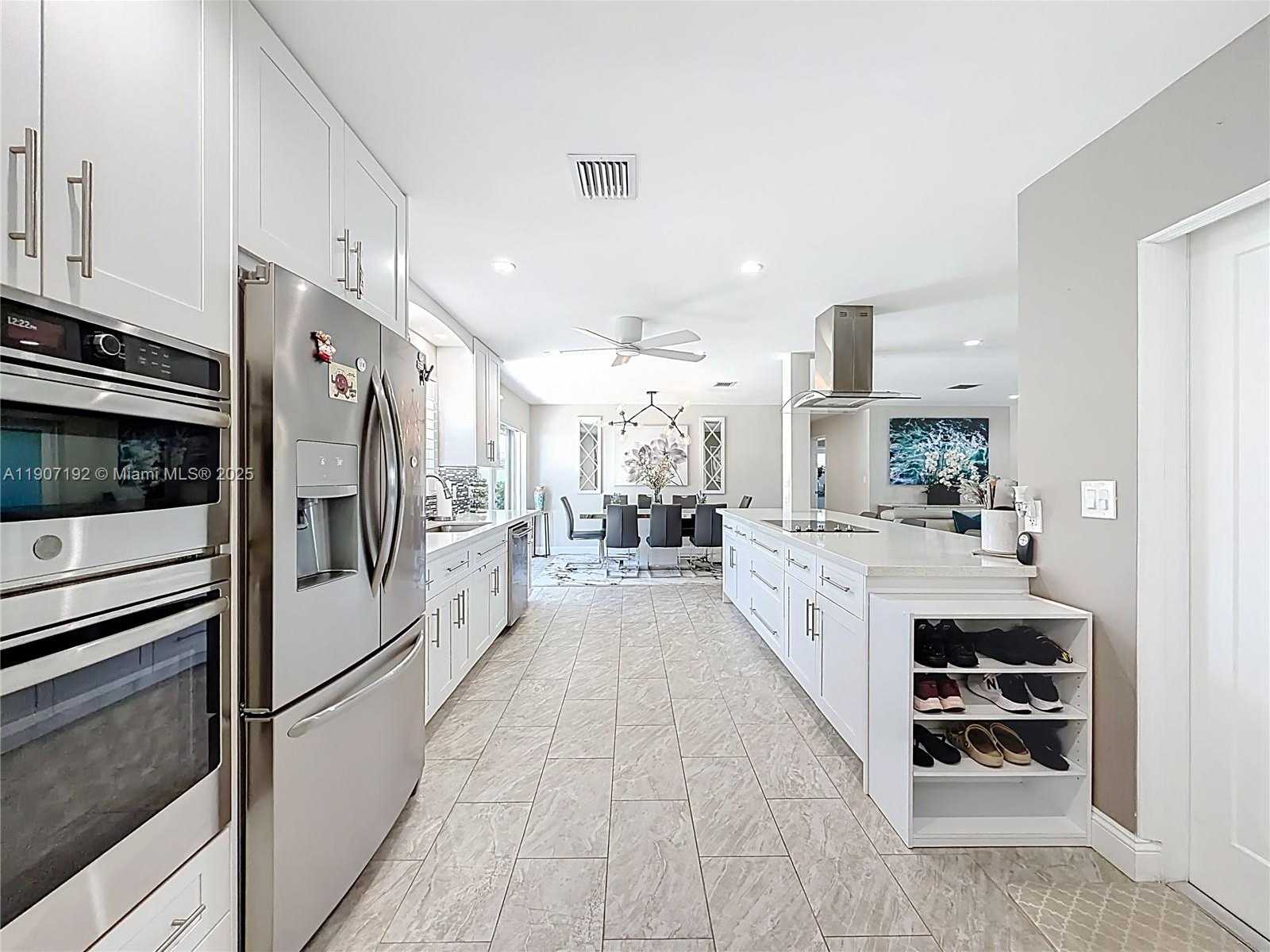 Small Image of 3654 NORTH EAST 19TH AVE, Oakland Park Number 24