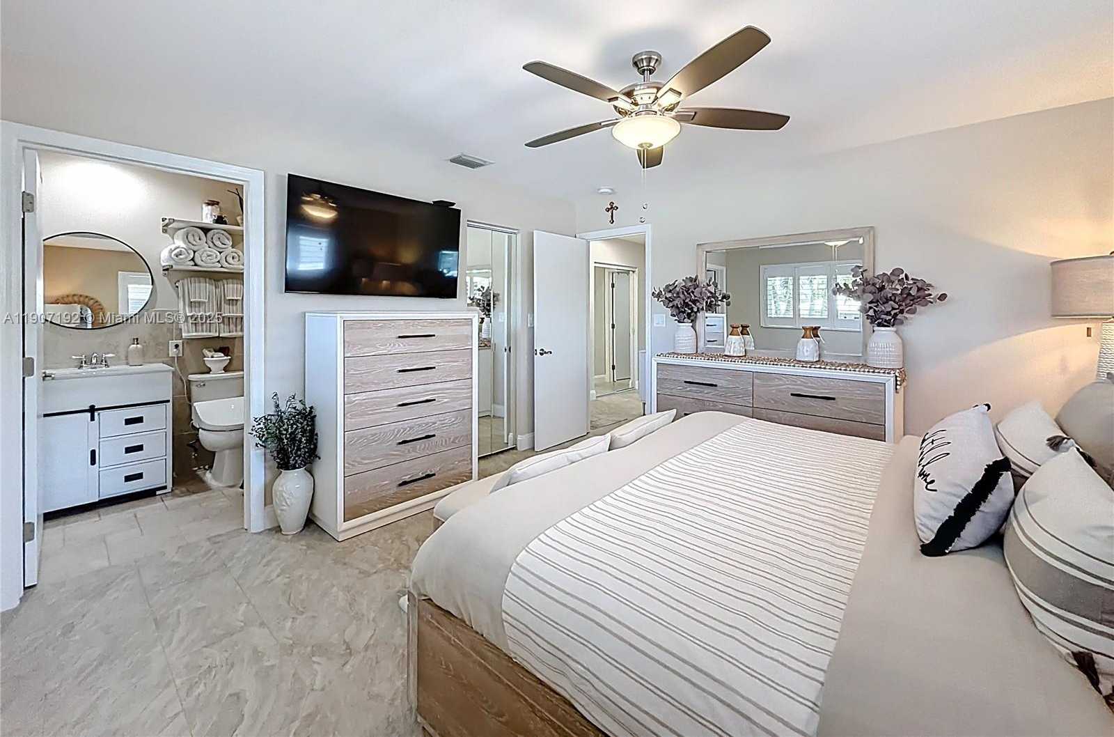 Small Image of 3654 NORTH EAST 19TH AVE, Oakland Park Number 31