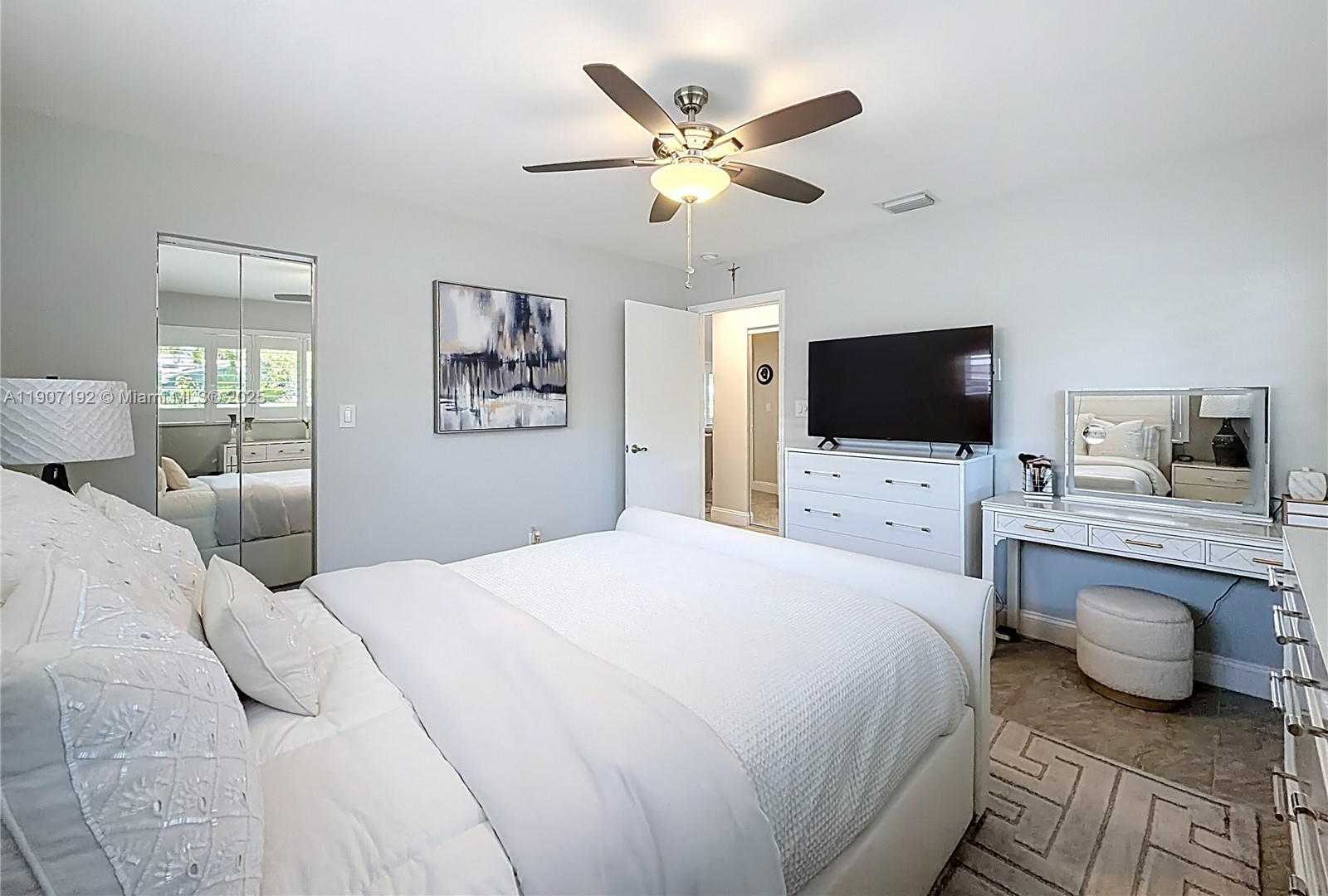 Small Image of 3654 NORTH EAST 19TH AVE, Oakland Park Number 36