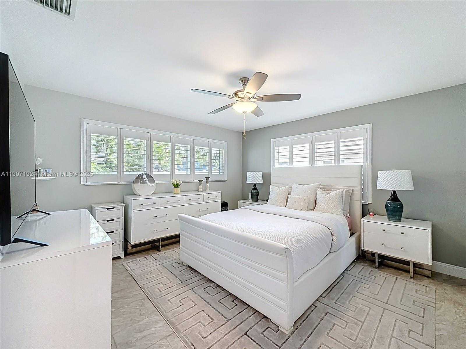 Small Image of 3654 NORTH EAST 19TH AVE, Oakland Park Number 38