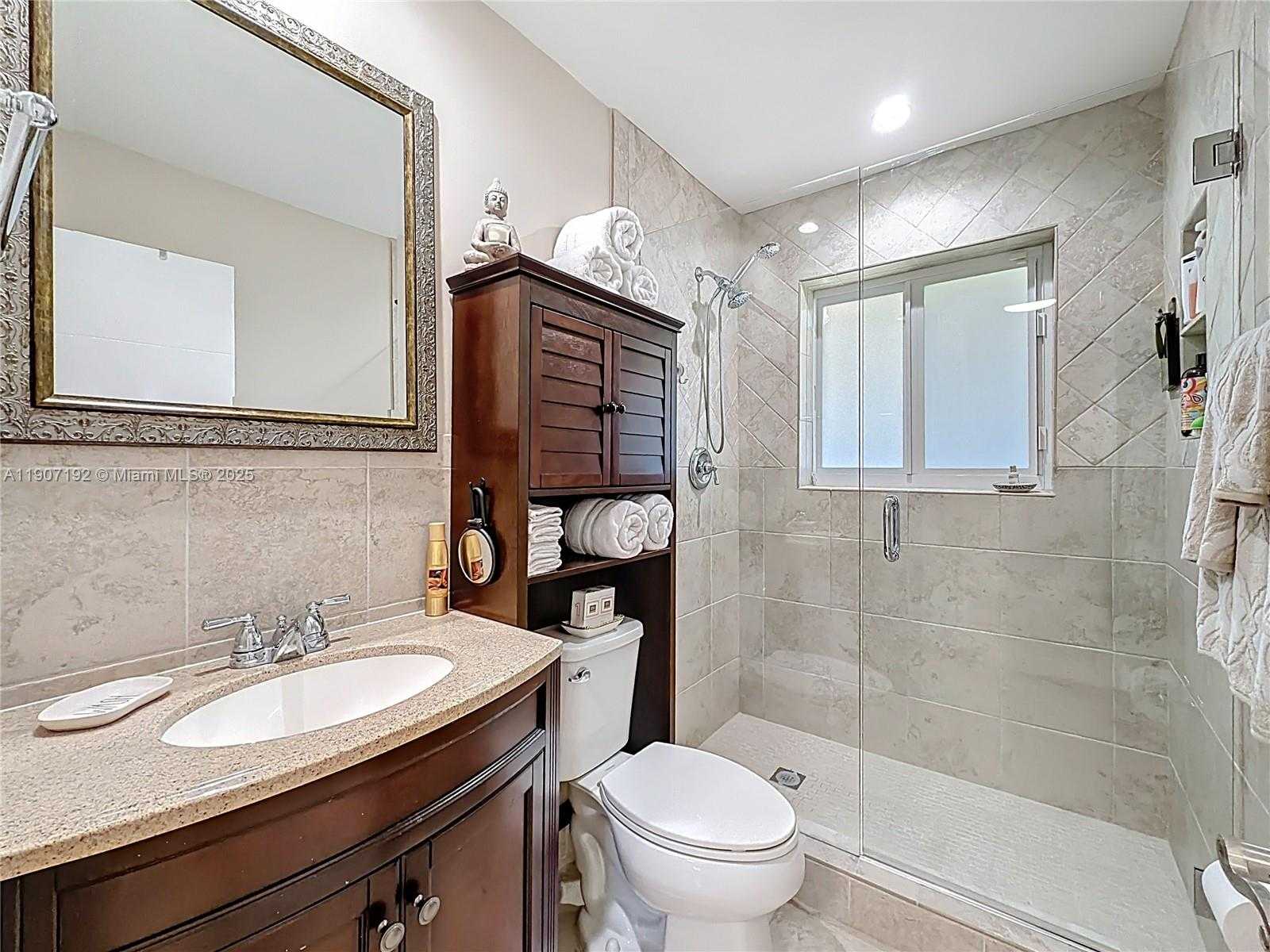 Small Image of 3654 NORTH EAST 19TH AVE, Oakland Park Number 40