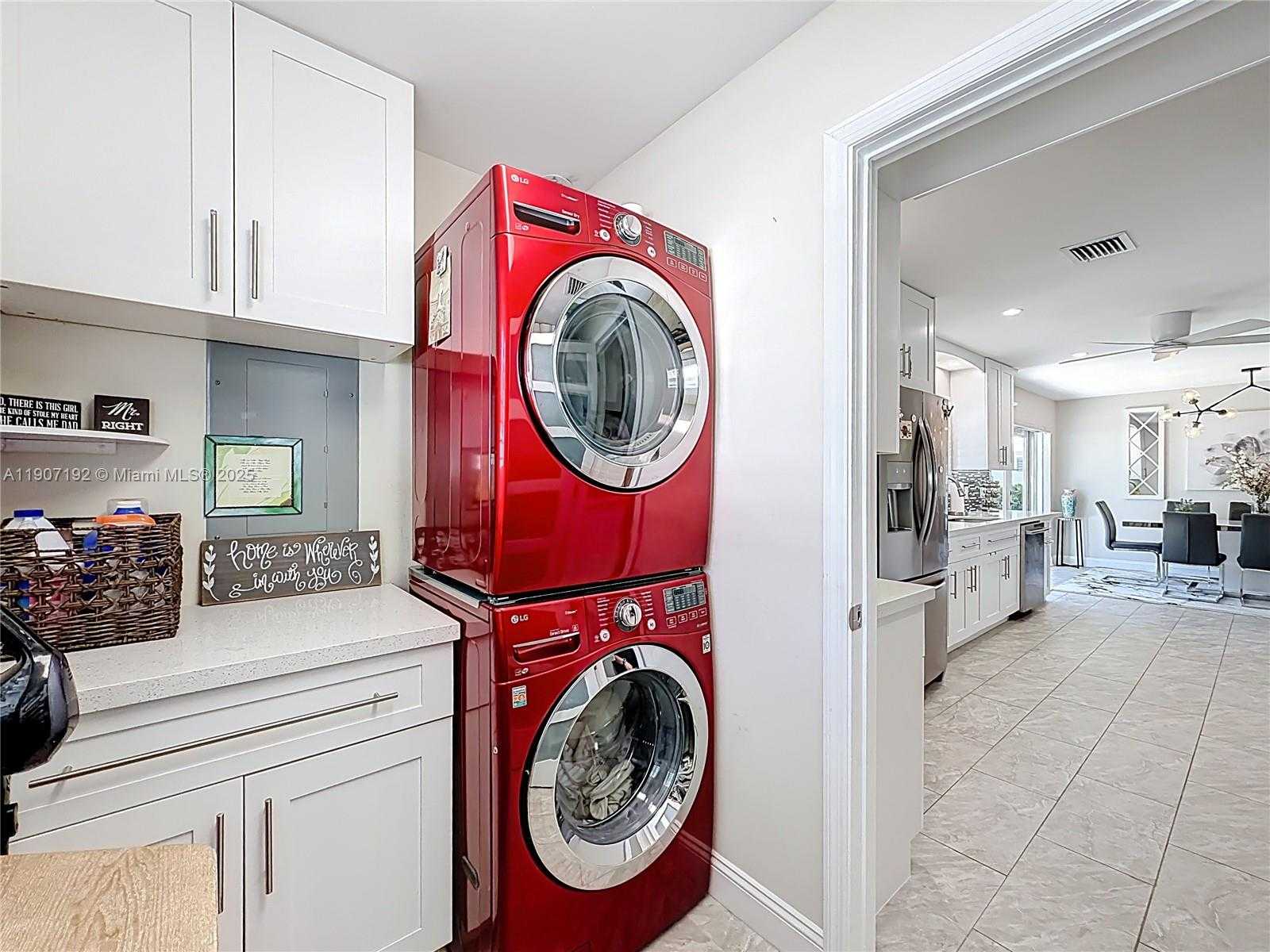 Small Image of 3654 NORTH EAST 19TH AVE, Oakland Park Number 42