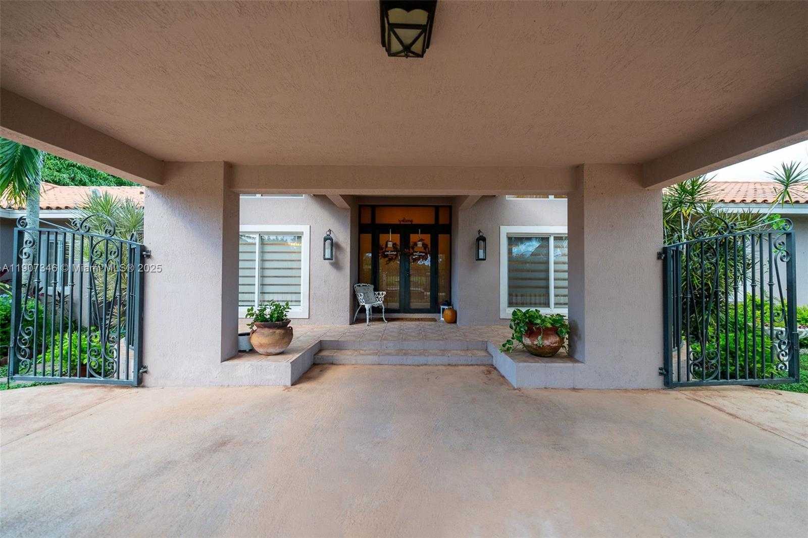 Small Image of 20805 SOUTH WEST 242ND ST, Homestead Number 3