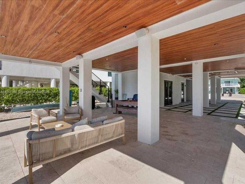 Small Image of 239 TAVERNIER DR, Tavernier Number 34