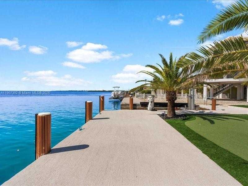 Small Image of 239 TAVERNIER DR, Tavernier Number 39