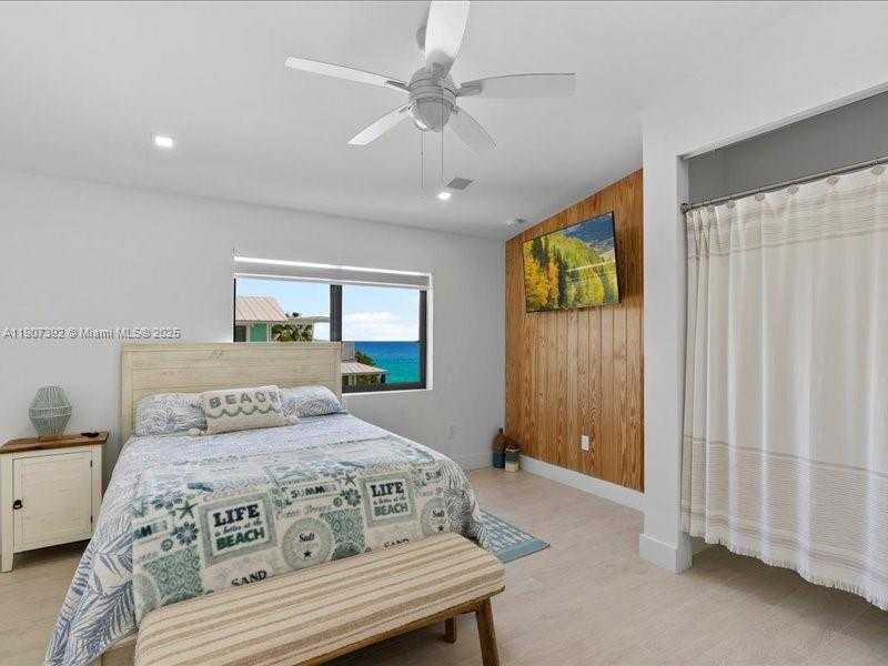 Small Image of 239 TAVERNIER DR, Tavernier Number 74