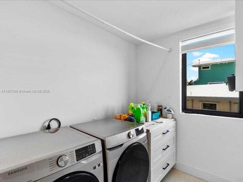 Small Image of 239 TAVERNIER DR, Tavernier Number 85