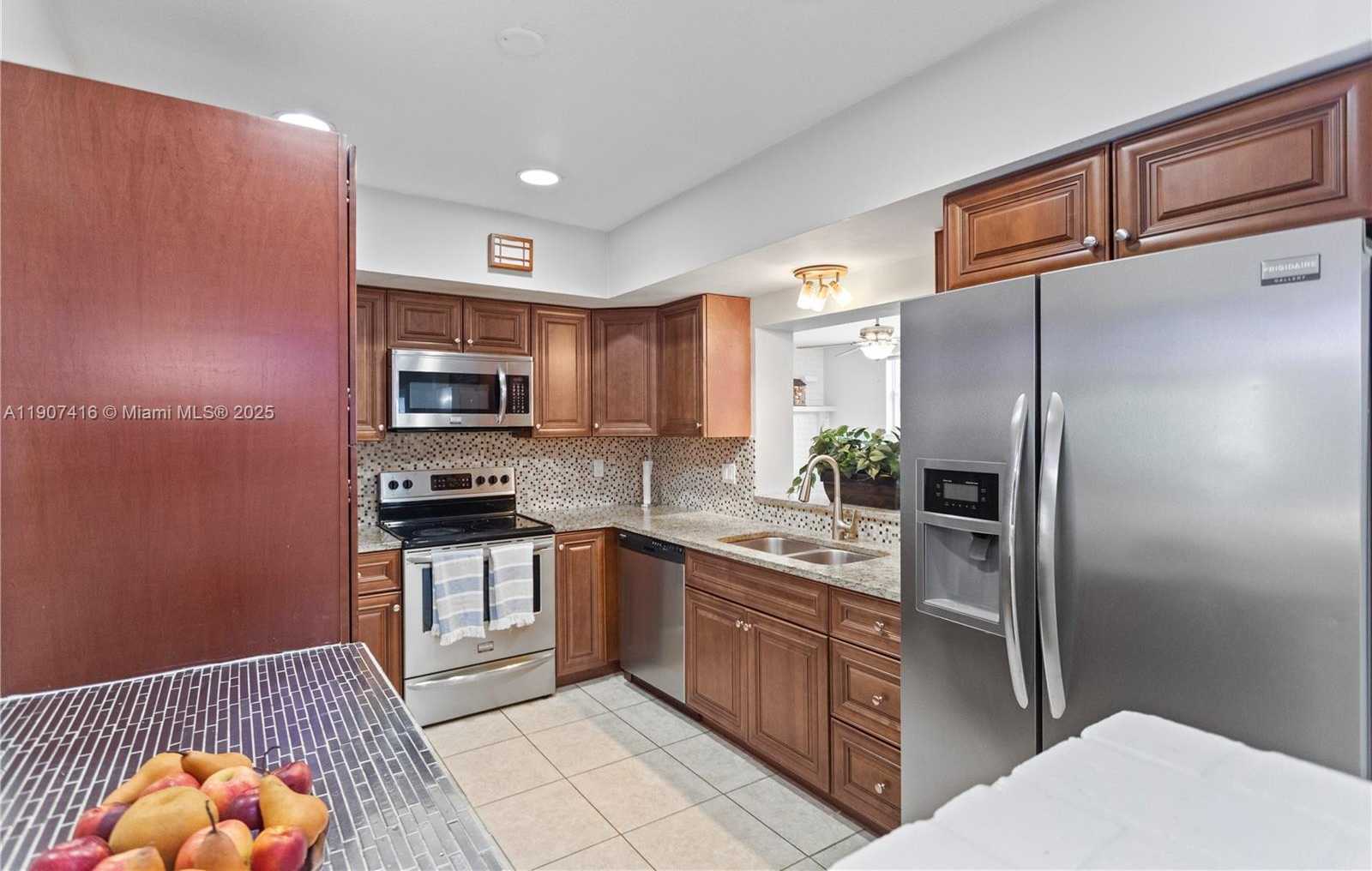 Small Image of 4515 JACKSON ST, Hollywood Number 17