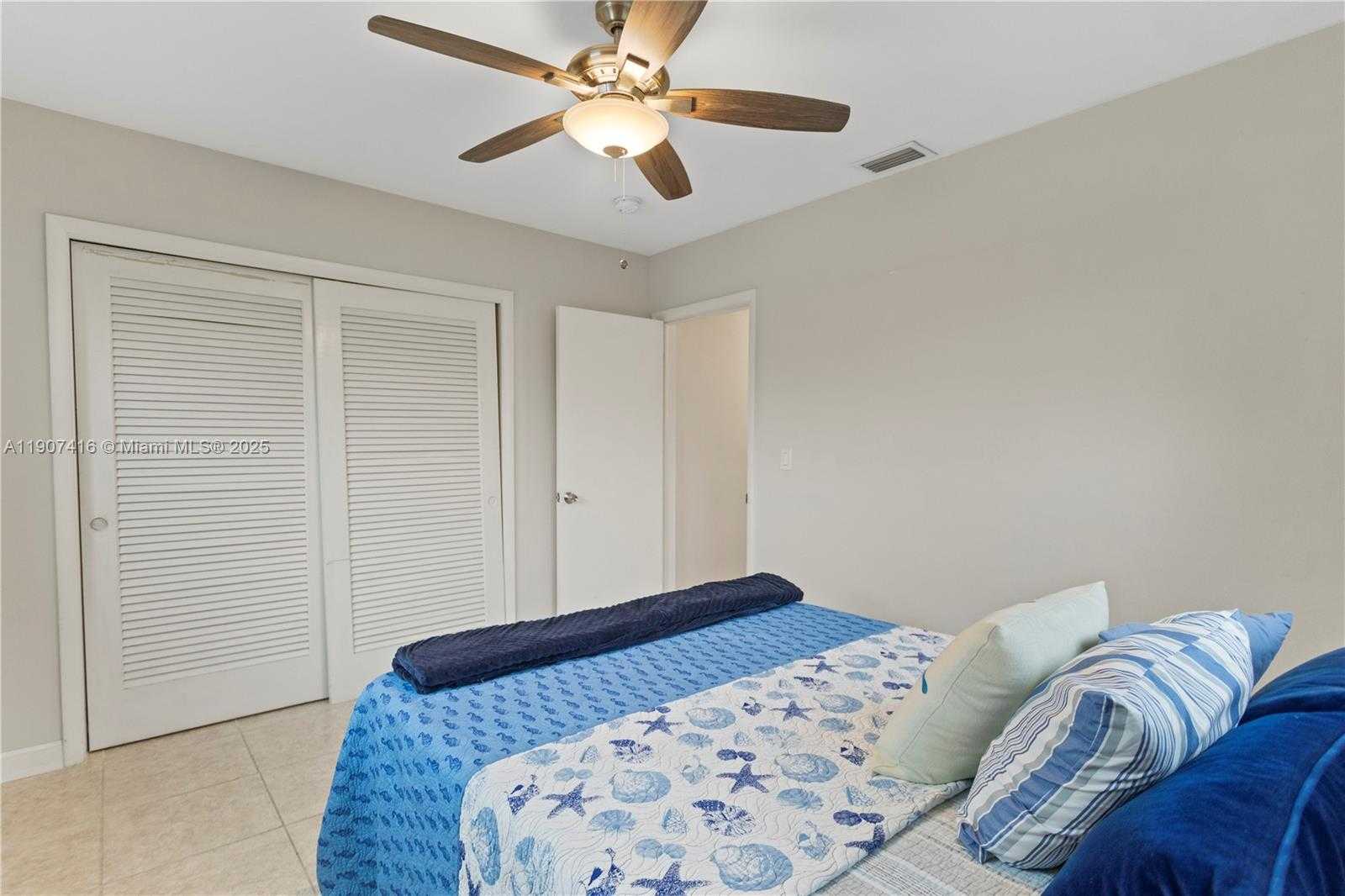 Small Image of 4515 JACKSON ST, Hollywood Number 36