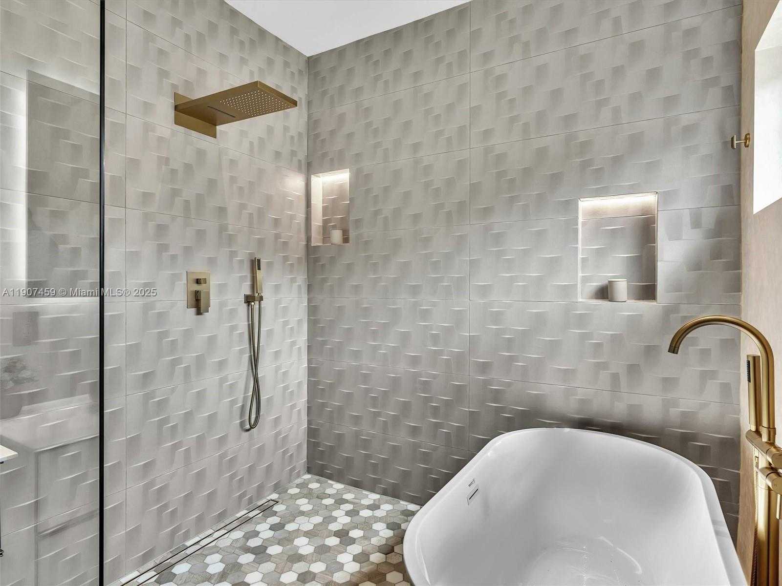 Small Image of 9448 ABBOTT AVE, Surfside Number 53