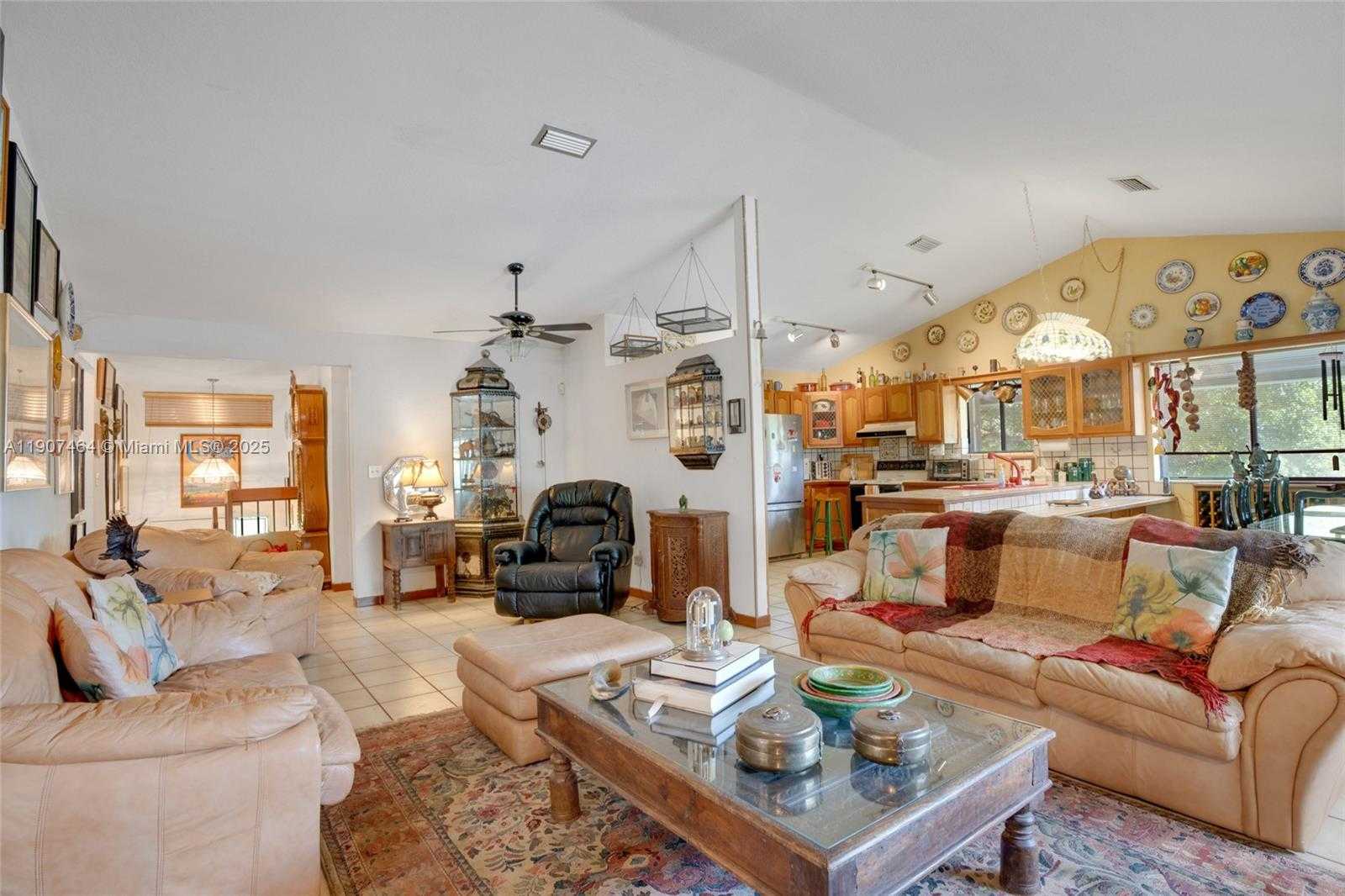 Small Image of 8531 FRANJO RD, Cutler Bay Number 8