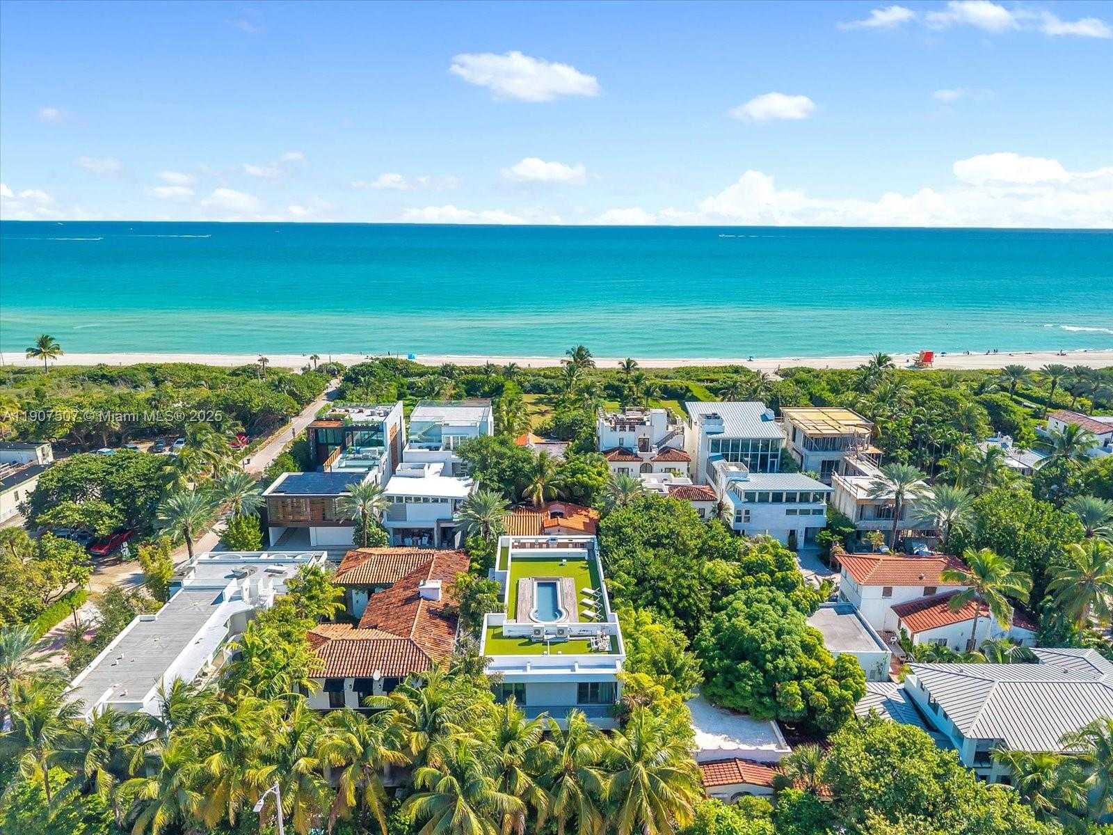 Small Image of 7830 ATLANTIC WAY, Miami Beach Number 1