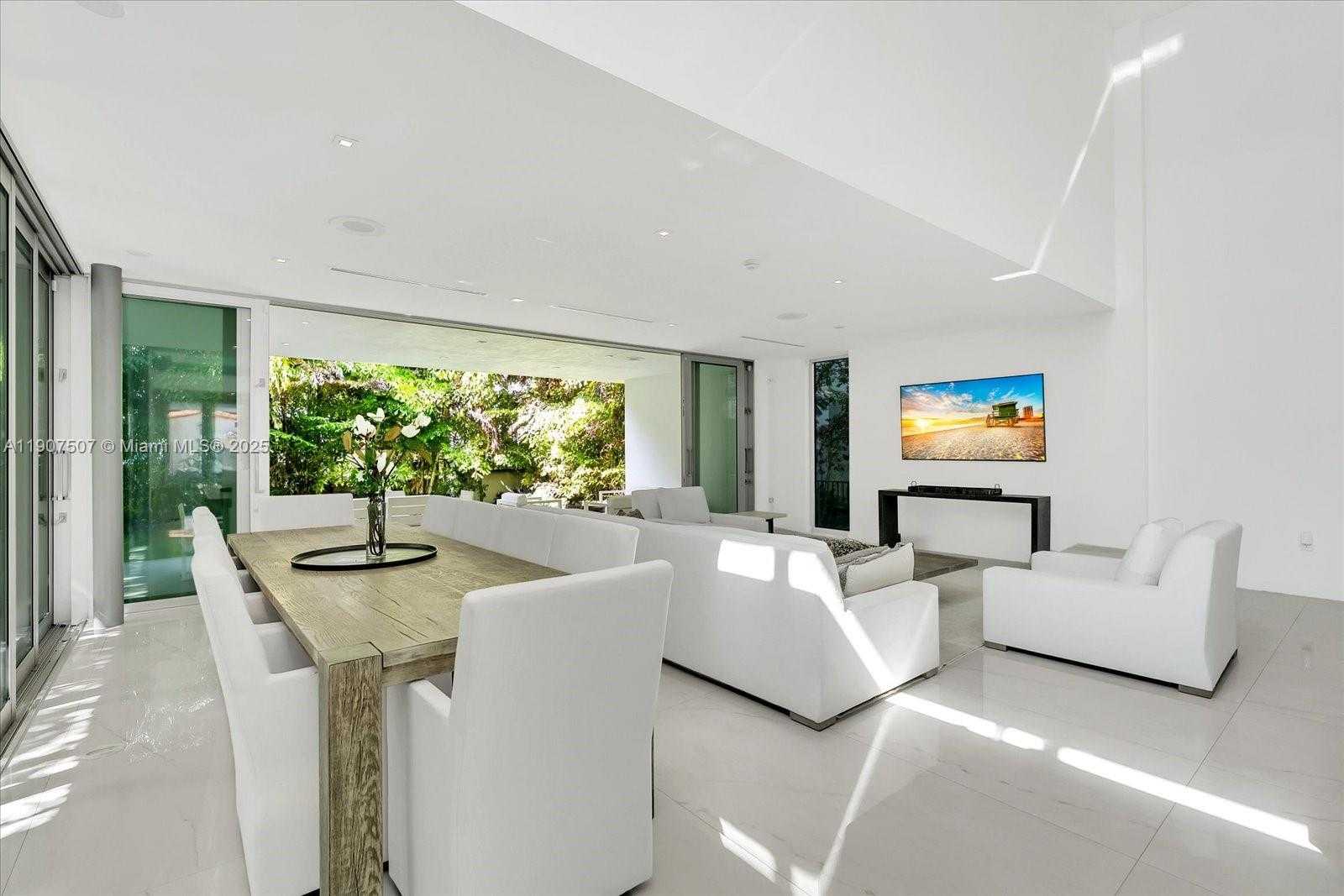 Small Image of 7830 ATLANTIC WAY, Miami Beach Number 7