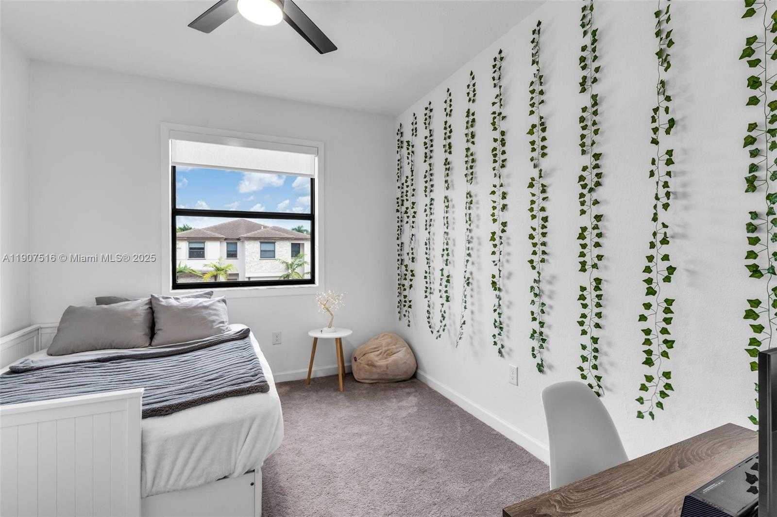 Small Image of 25522 SOUTH WEST 108TH CT, Homestead Number 18