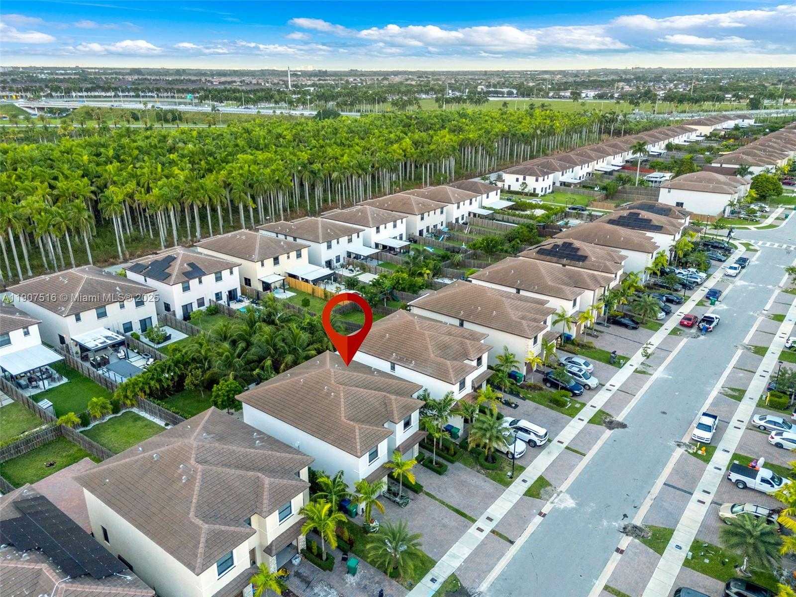 Small Image of 25522 SOUTH WEST 108TH CT, Homestead Number 26