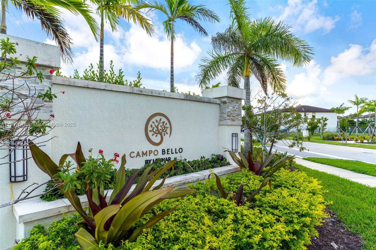 Small Image of 25522 SOUTH WEST 108TH CT, Homestead Number 31