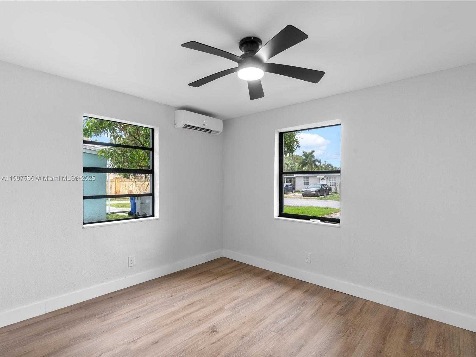 Small Image of 320 NORTH WEST 20TH AVE, Pompano Beach Number 11