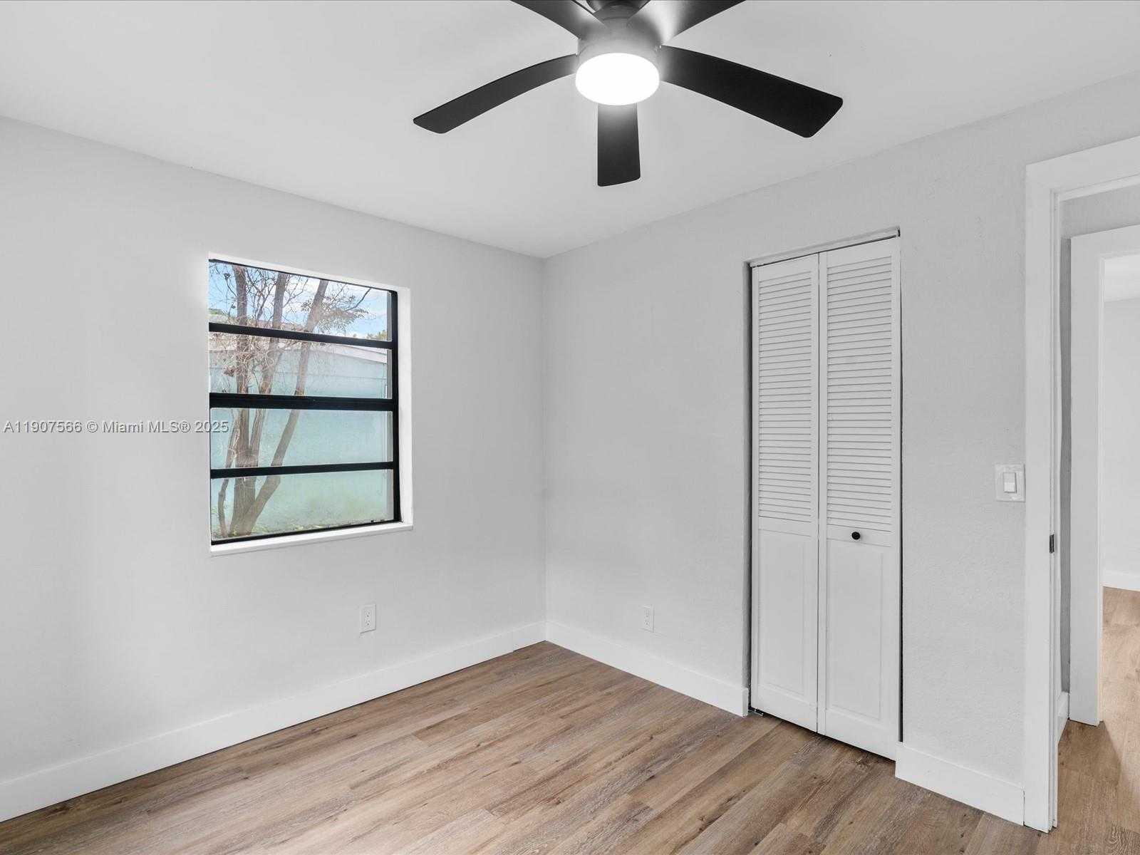 Small Image of 320 NORTH WEST 20TH AVE, Pompano Beach Number 8