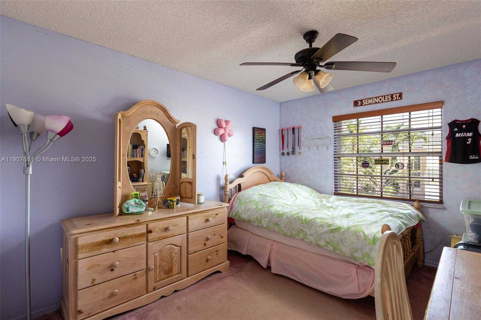 Small Image of 13950 OAK RIDGE DR, Davie Number 18