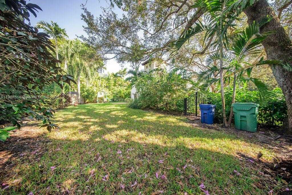 Small Image of Miami Number 36