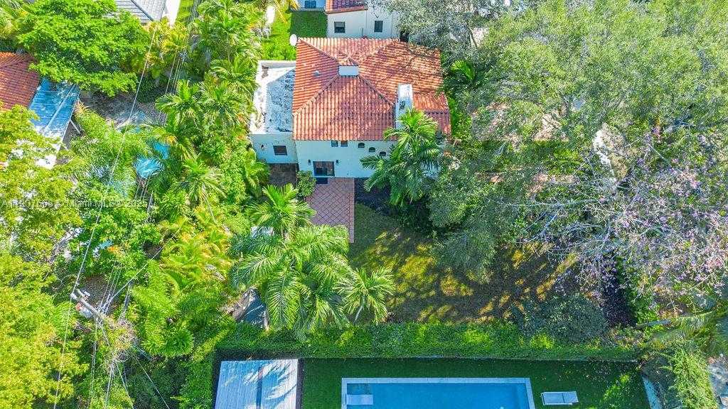 Small Image of Miami Number 39