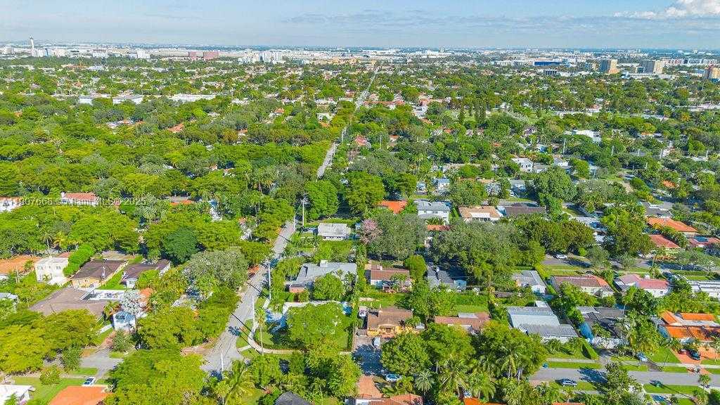 Small Image of Miami Number 41