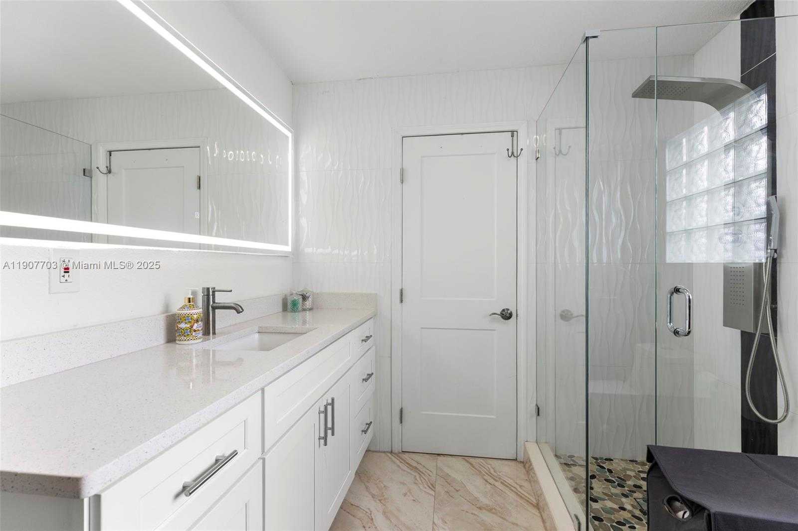 Small Image of 1823 SOUTH WEST 29TH ST, Fort Lauderdale Number 16