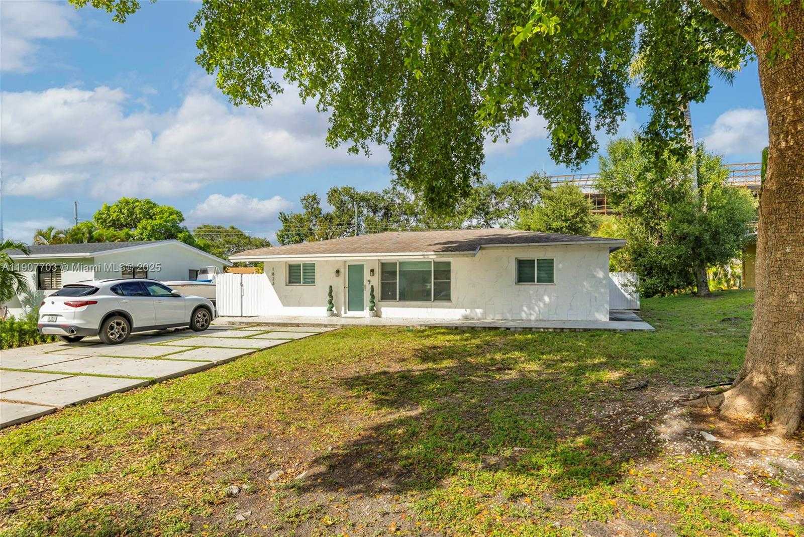 Small Image of 1823 SOUTH WEST 29TH ST, Fort Lauderdale Number 23