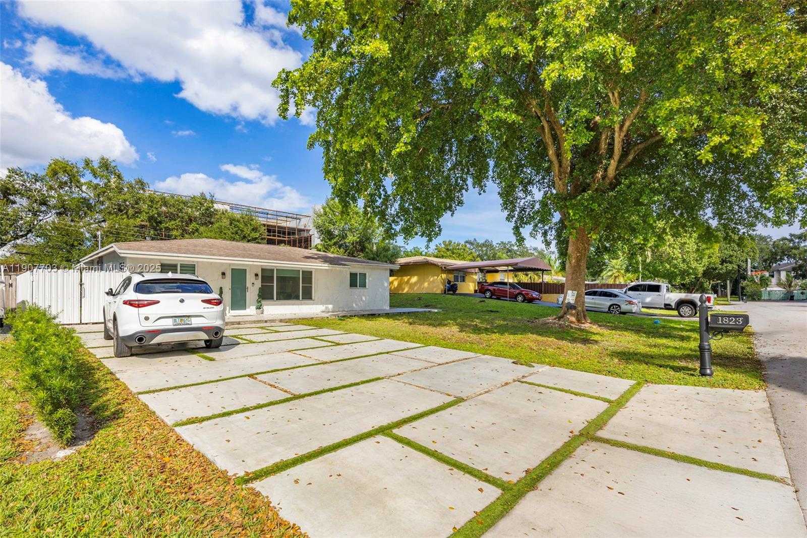 Small Image of 1823 SOUTH WEST 29TH ST, Fort Lauderdale Number 25