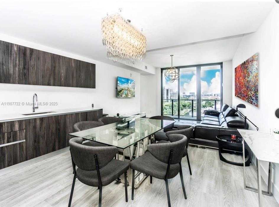 Small Image of 2960 NORTH EAST 207TH ST APT 912, Aventura Number 1