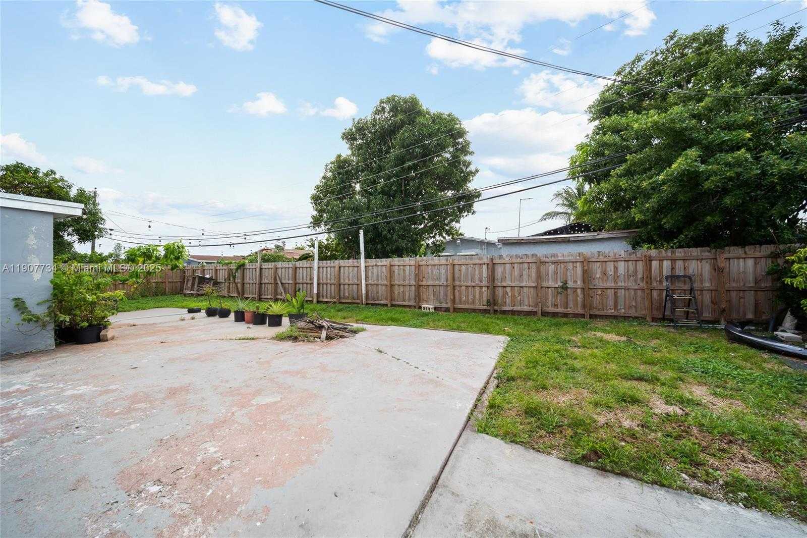 Small Image of 1889 NORTH WEST 6TH AVE, Pompano Beach Number 21