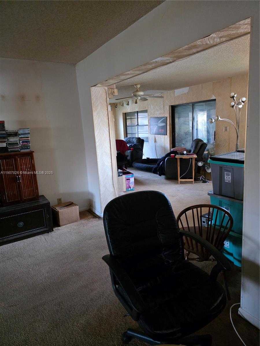 Small Image of Tamarac Number 13