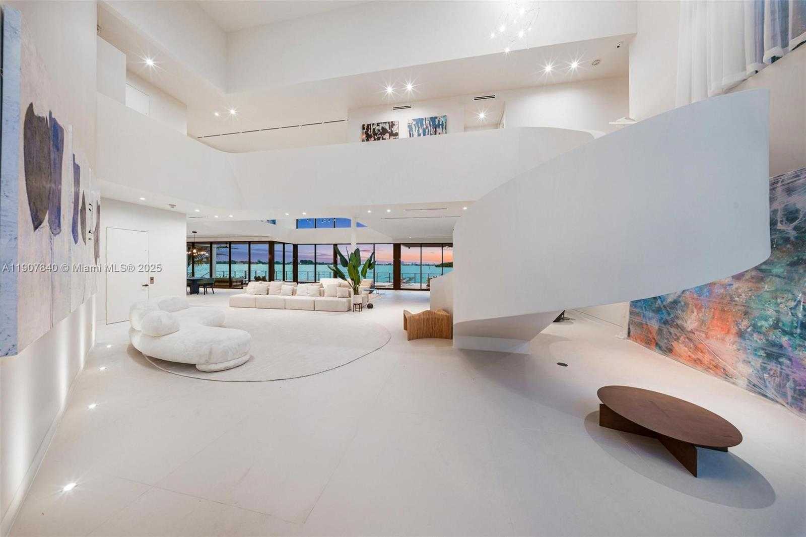 Small Image of 11400 NORTH BAYSHORE DR, North Miami Number 72