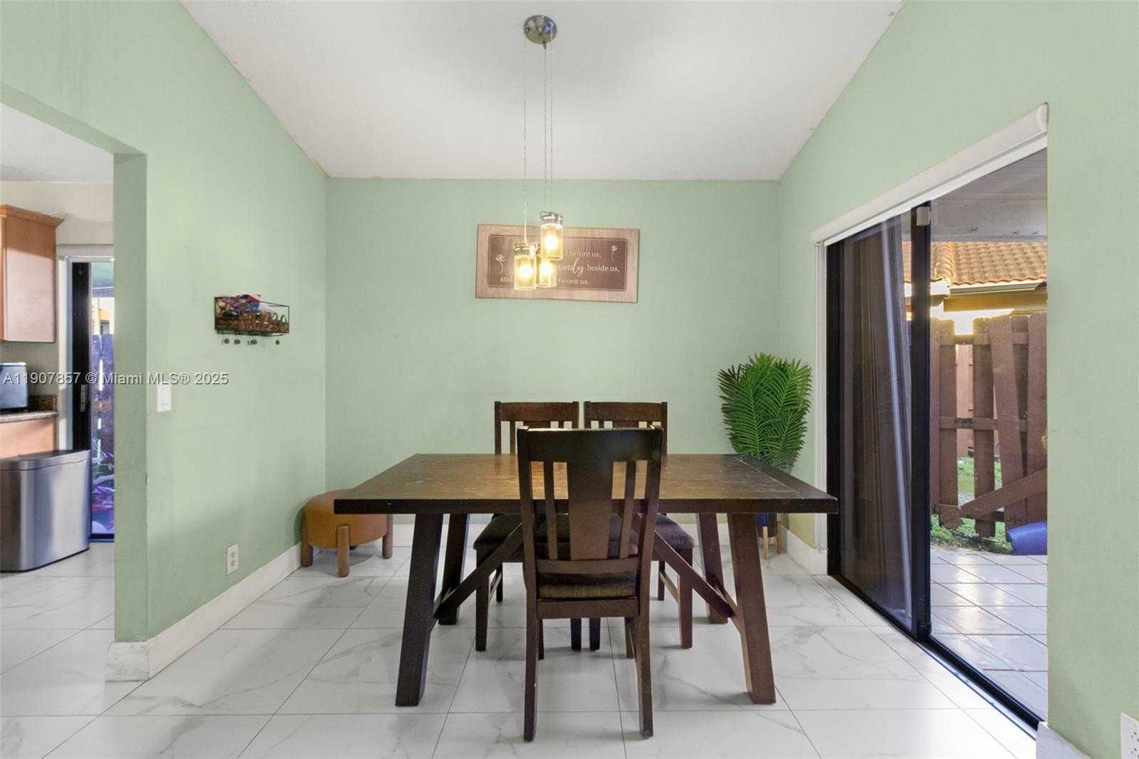 Small Image of 17214 NORTH WEST 66TH CT, Hialeah Number 16