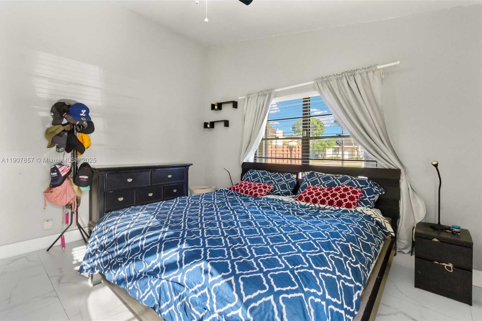 Small Image of 17214 NORTH WEST 66TH CT, Hialeah Number 20