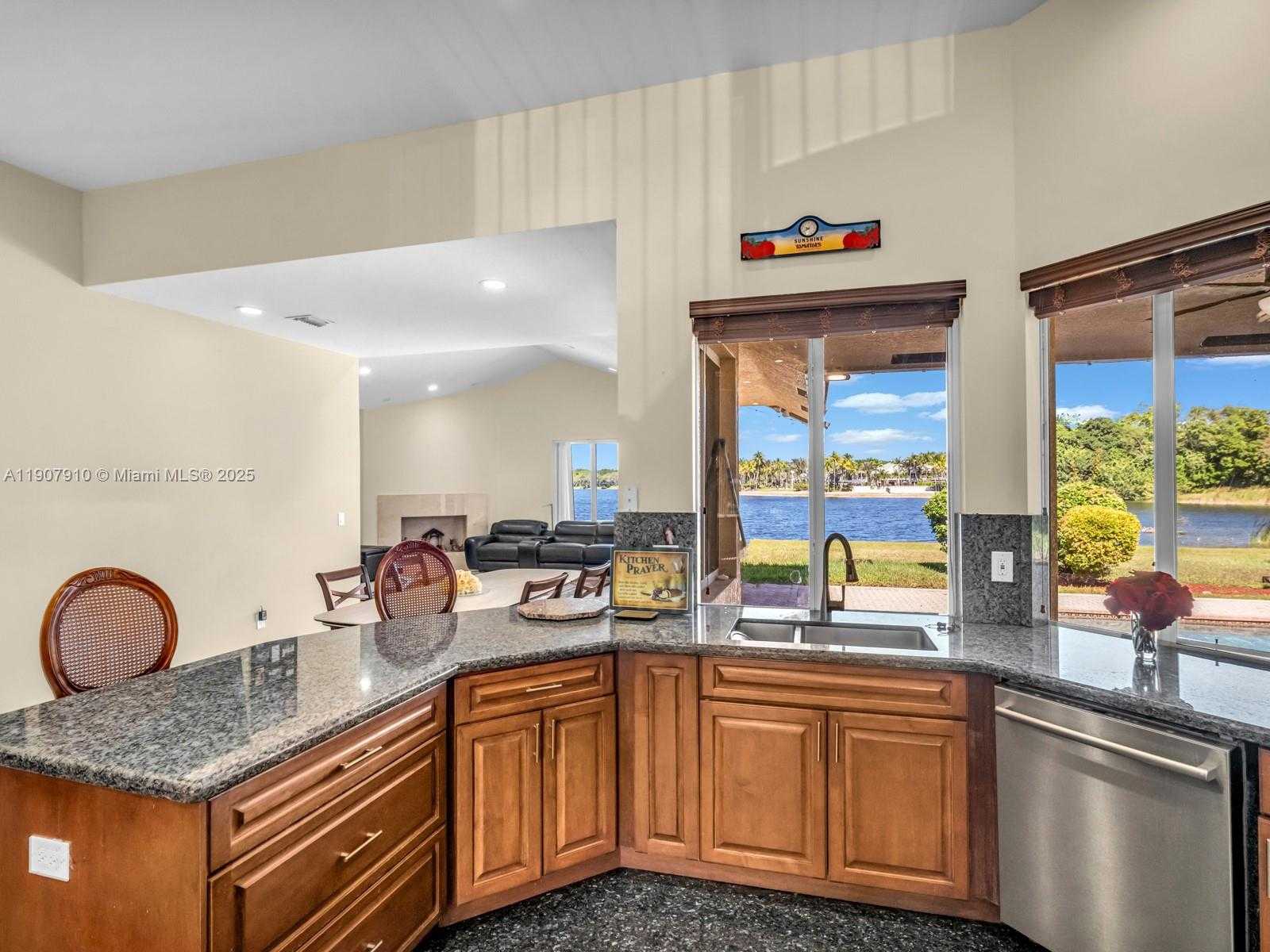 Small Image of 2710 WALKERS WAY, Weston Number 23