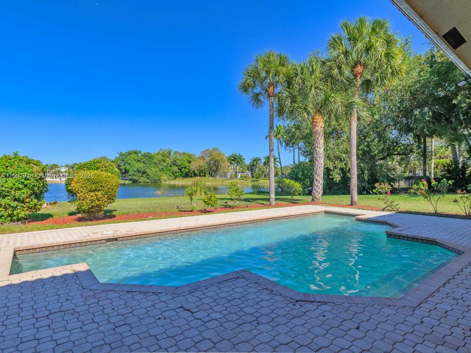 Small Image of 2710 WALKERS WAY, Weston Number 40