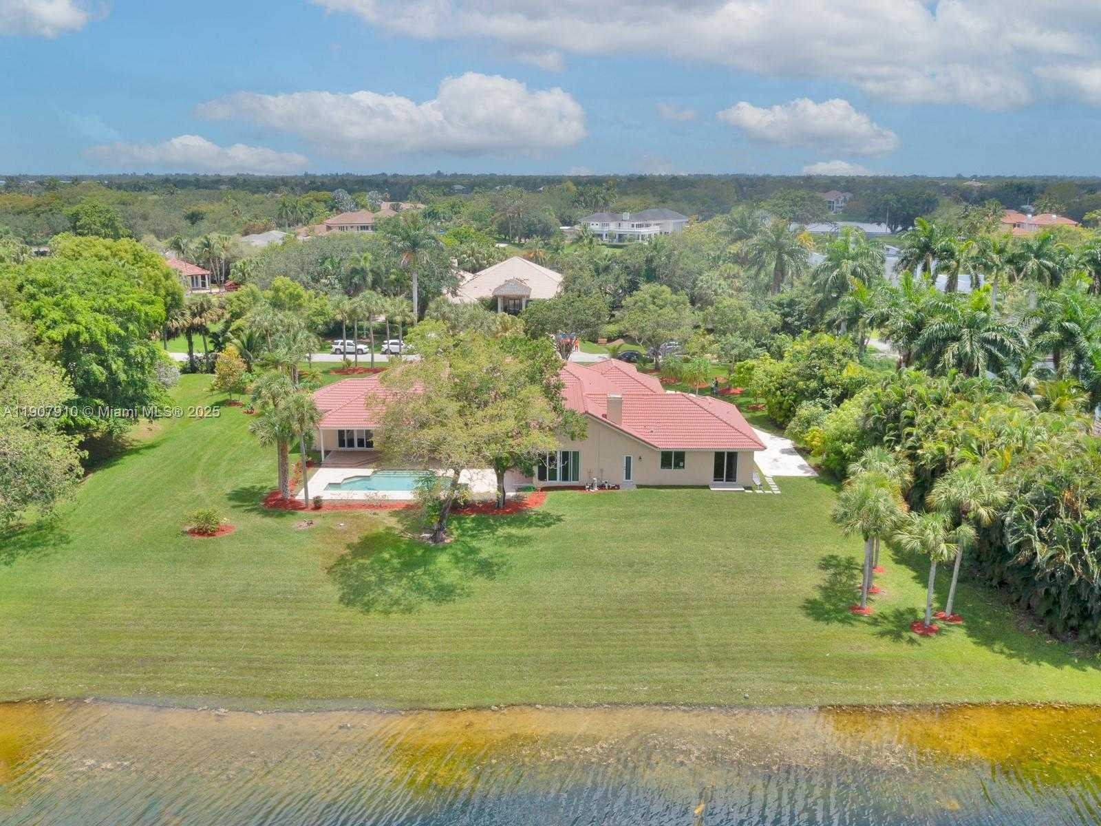 Small Image of 2710 WALKERS WAY, Weston Number 52