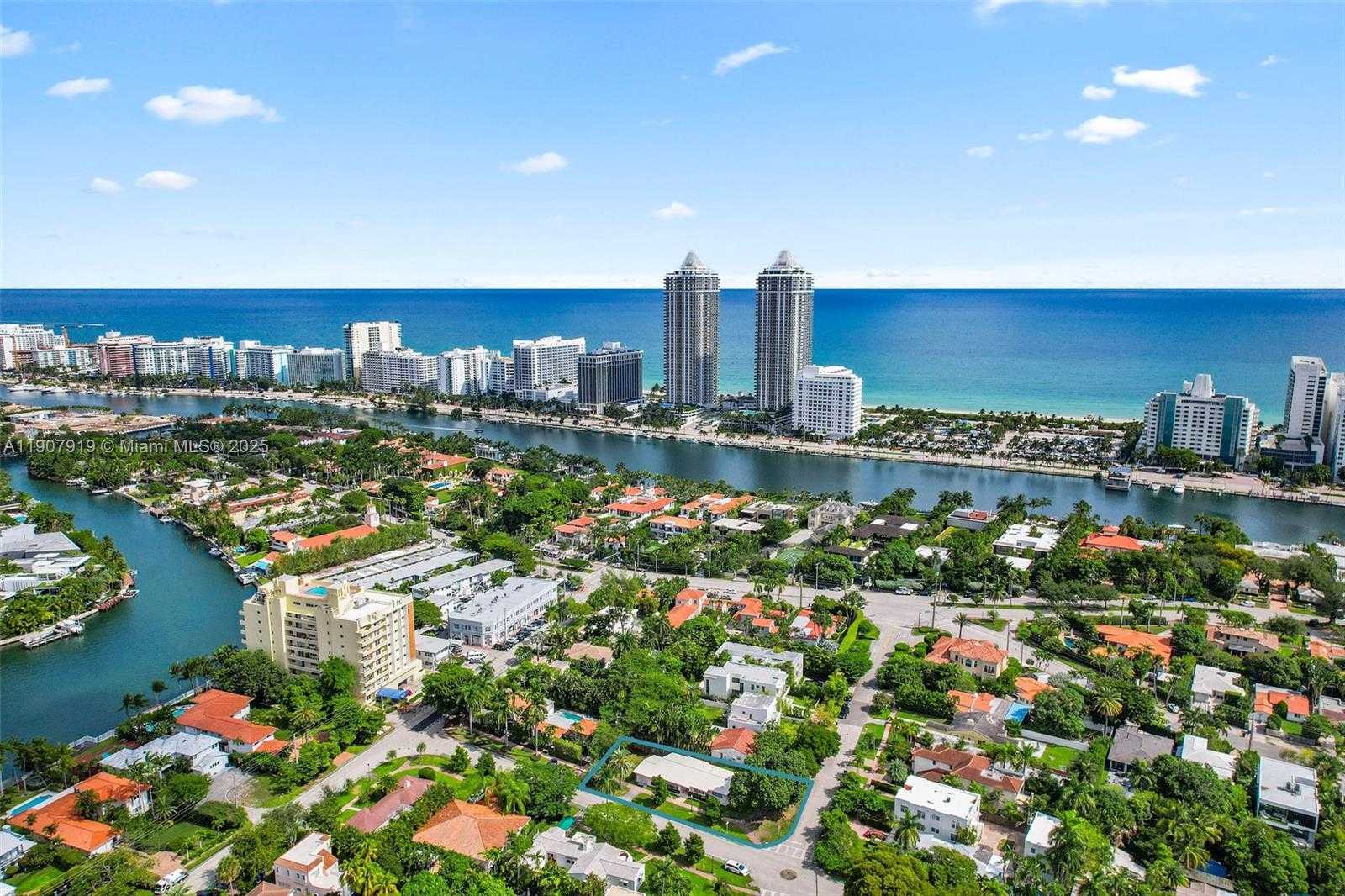 Small Image of 4601 ROYAL PALM AVE, Miami Beach Number 22