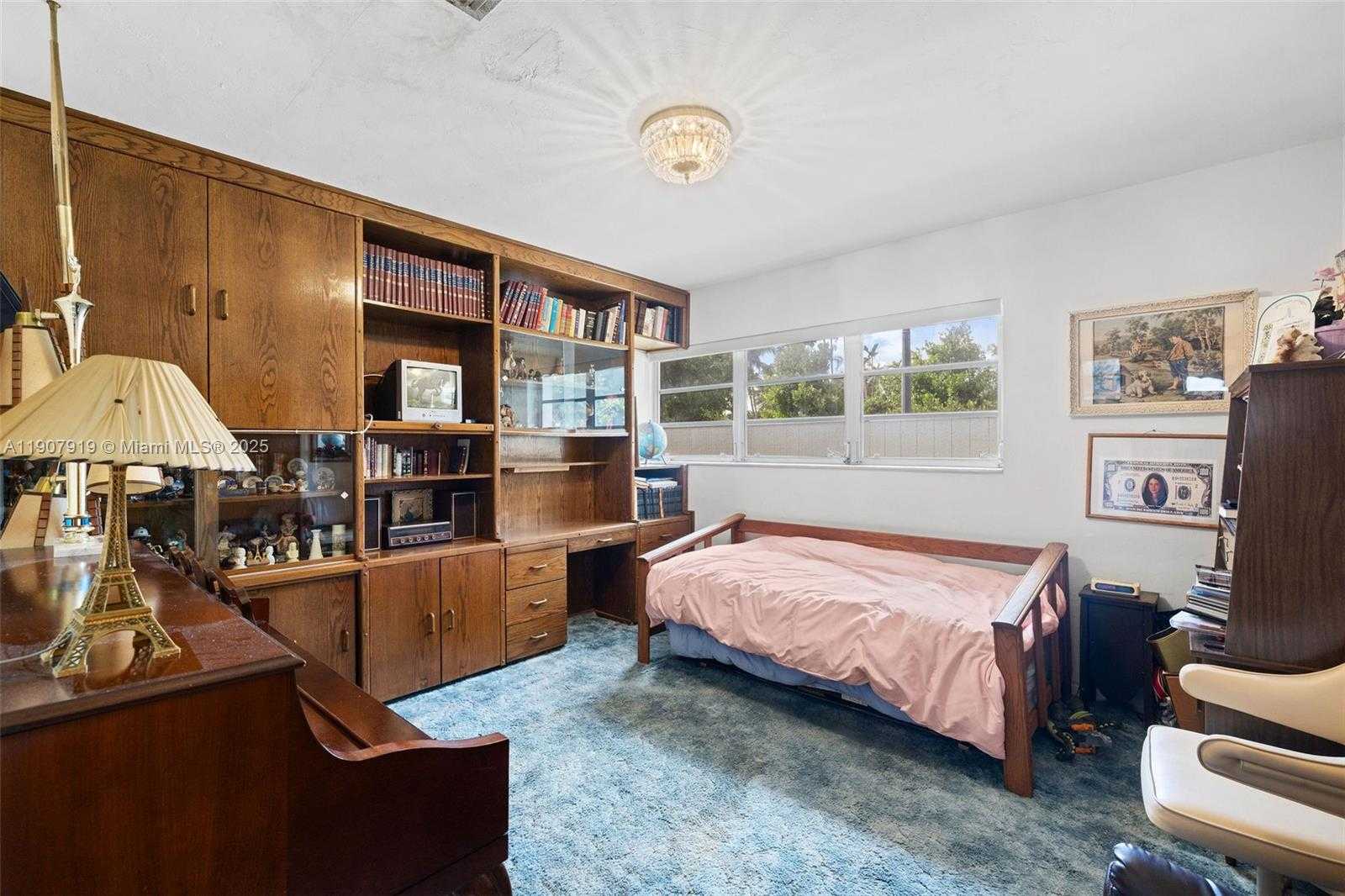 Small Image of 4601 ROYAL PALM AVE, Miami Beach Number 9