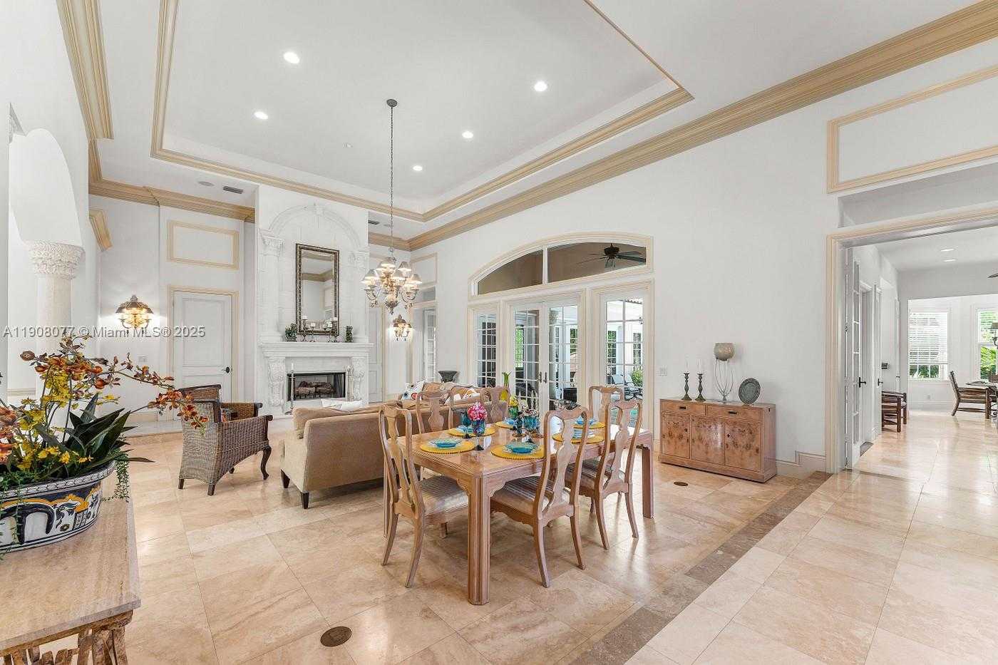 Small Image of 705 OCEAN DR, Juno Beach Number 23