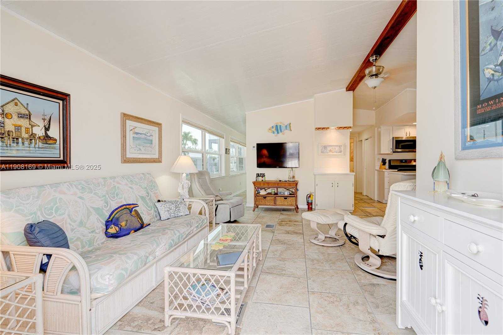 Small Image of 65821 OVERSEAS HWY #75, Long Key Number 19