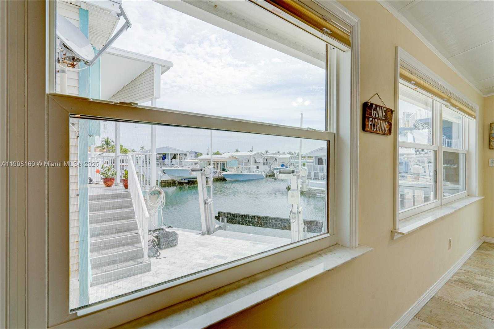 Small Image of 65821 OVERSEAS HWY #75, Long Key Number 25