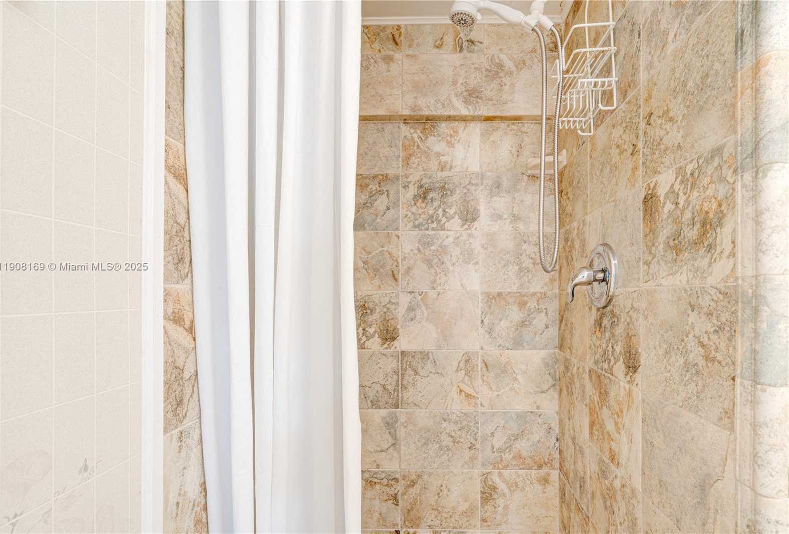 Small Image of 65821 OVERSEAS HWY #75, Long Key Number 38