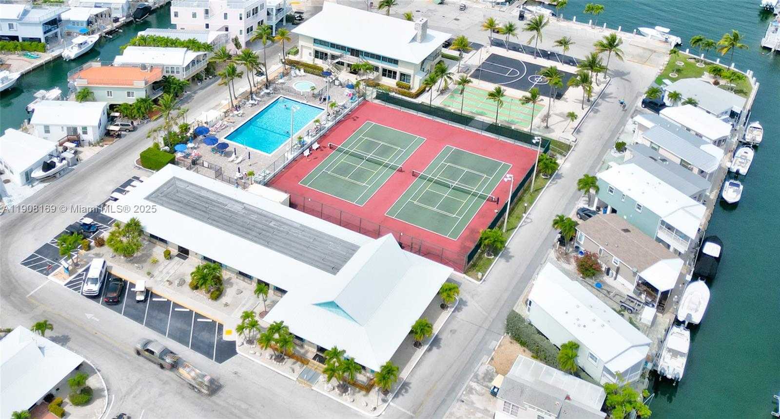 Small Image of 65821 OVERSEAS HWY #75, Long Key Number 45