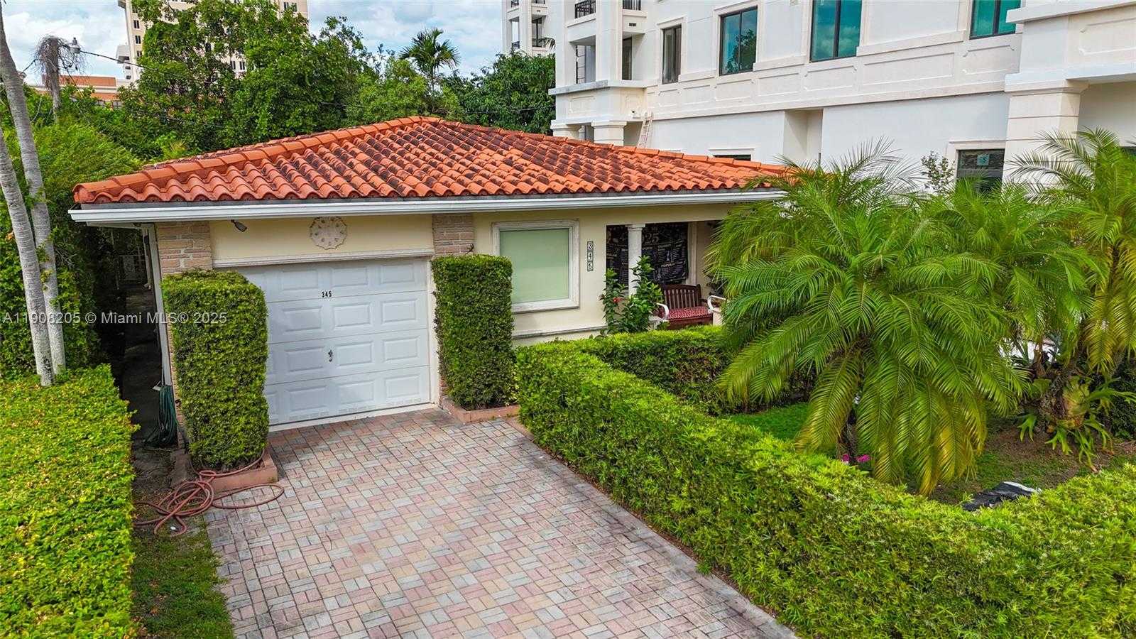 Small Image of 345 MALAGA AVE, Coral Gables Number 6
