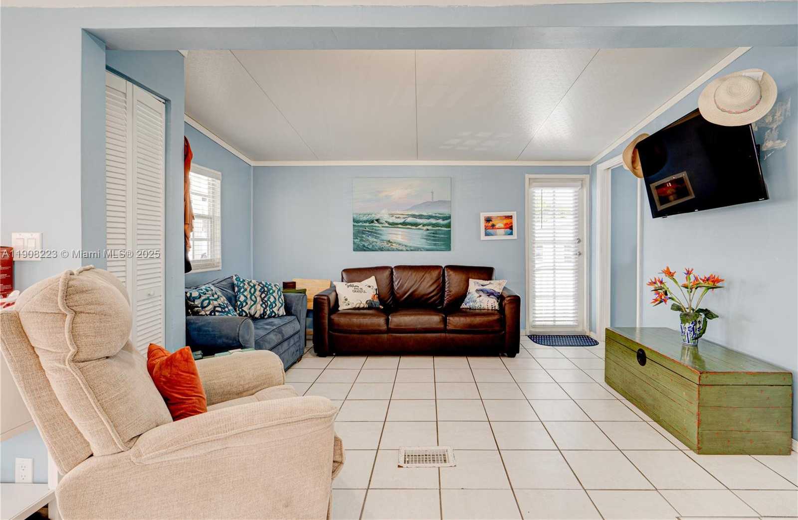 Small Image of 65821 OVERSEAS HWY #98, Long Key Number 11