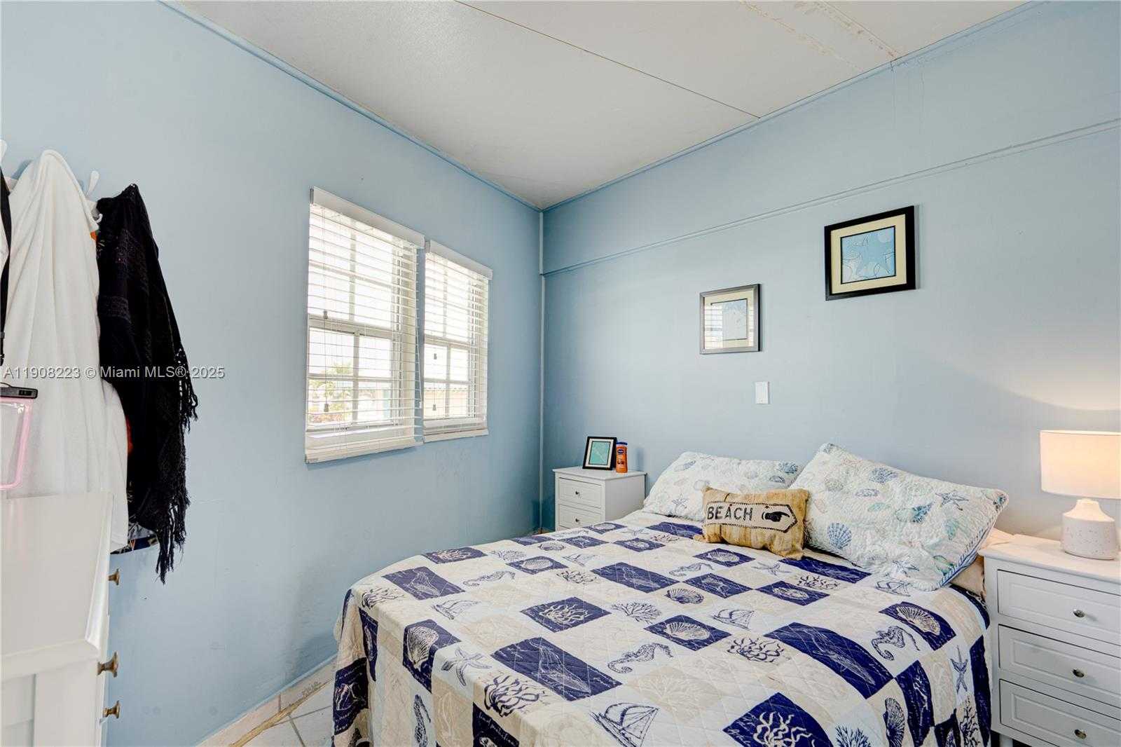 Small Image of 65821 OVERSEAS HWY #98, Long Key Number 19